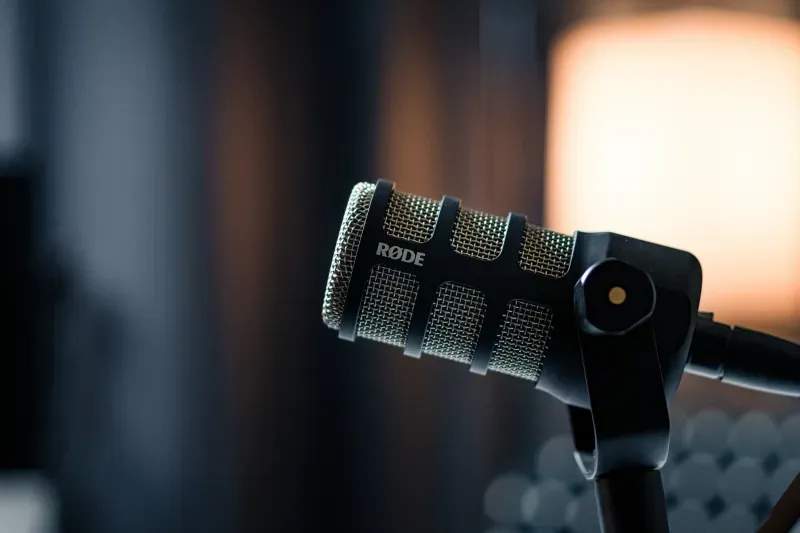 Ideas de contenido para mantener vivo tu podcast mes a mes